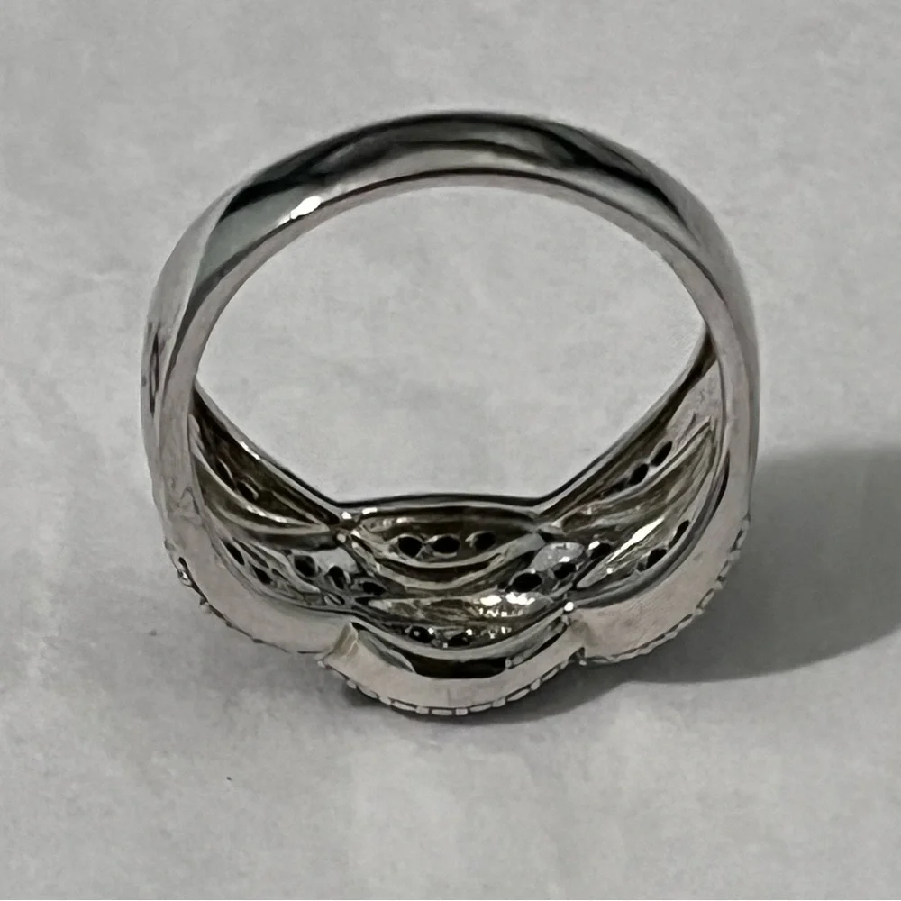 Kay Jeweler Loved Authentic Black Sapphire & Sterling Silver Criss-Cr…